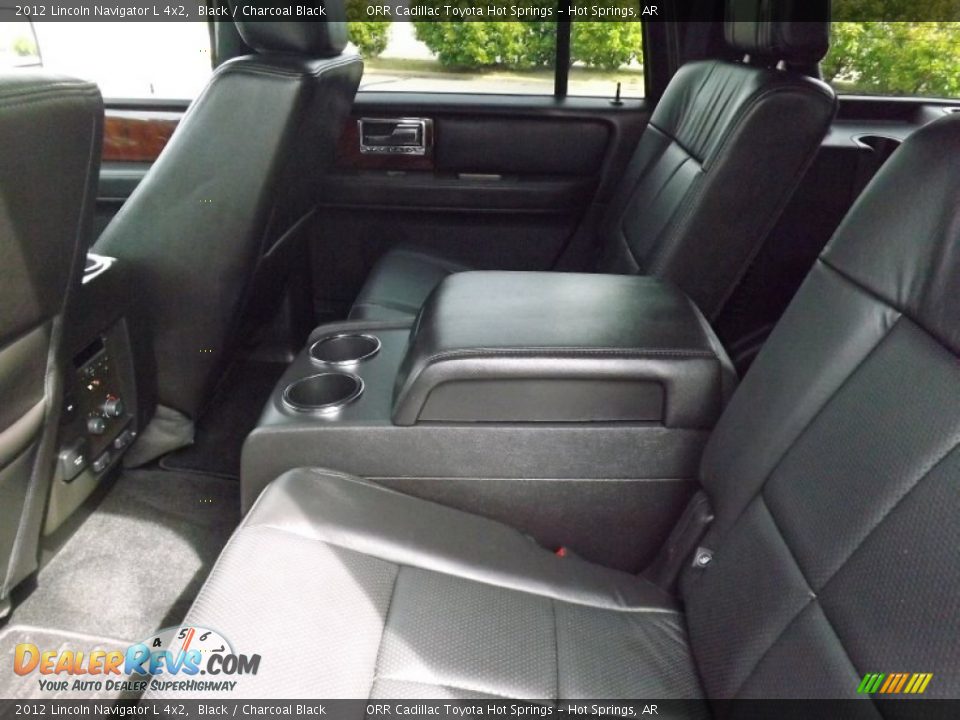Rear Seat of 2012 Lincoln Navigator L 4x2 Photo #10