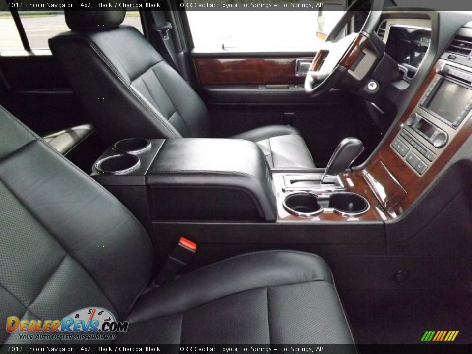 2012 Lincoln Navigator L 4x2 Black / Charcoal Black Photo #12