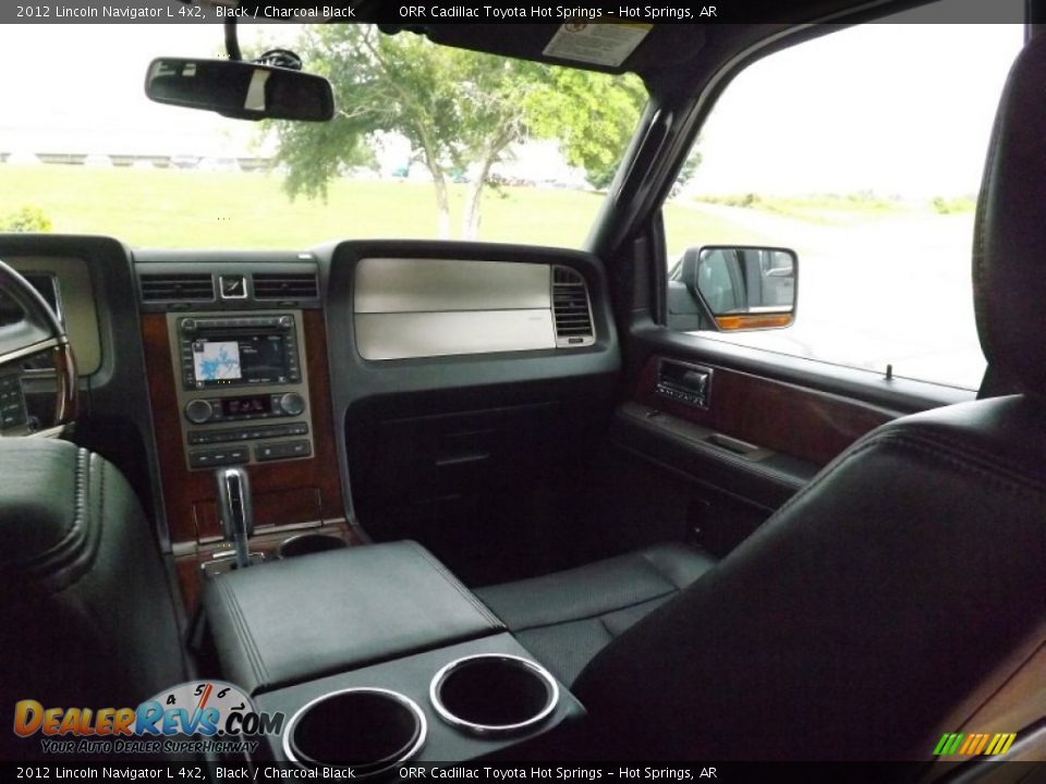 2012 Lincoln Navigator L 4x2 Black / Charcoal Black Photo #14