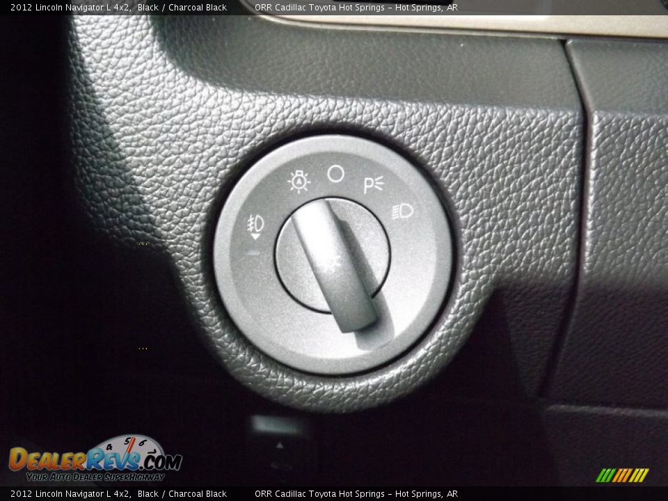 2012 Lincoln Navigator L 4x2 Black / Charcoal Black Photo #19