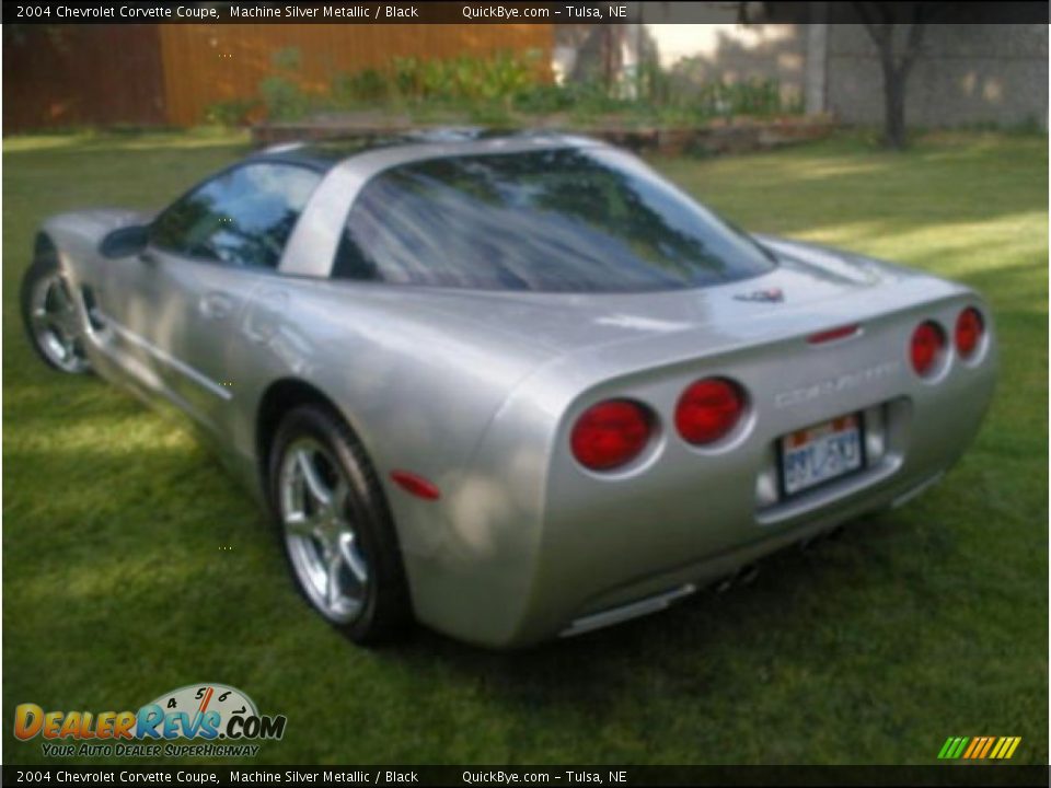 2004 Chevrolet Corvette Coupe Machine Silver Metallic / Black Photo #4
