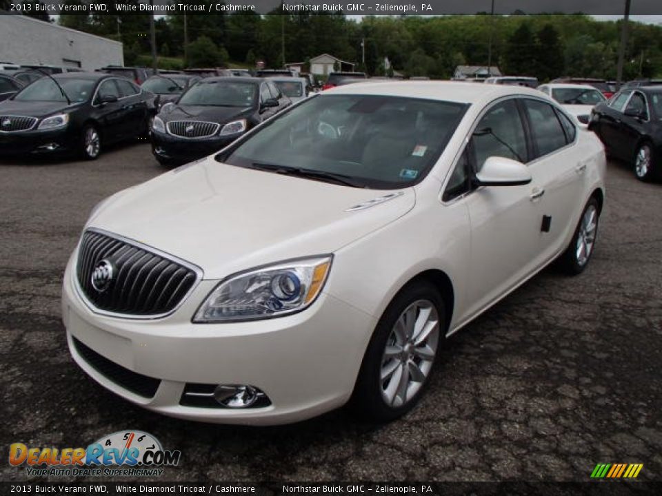 2013 Buick Verano FWD White Diamond Tricoat / Cashmere Photo #2