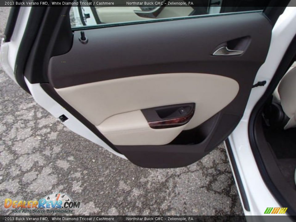 2013 Buick Verano FWD White Diamond Tricoat / Cashmere Photo #14