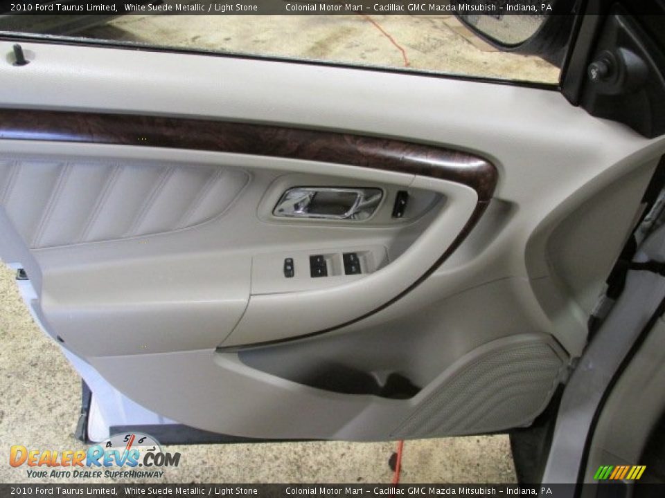 2010 Ford Taurus Limited White Suede Metallic / Light Stone Photo #12