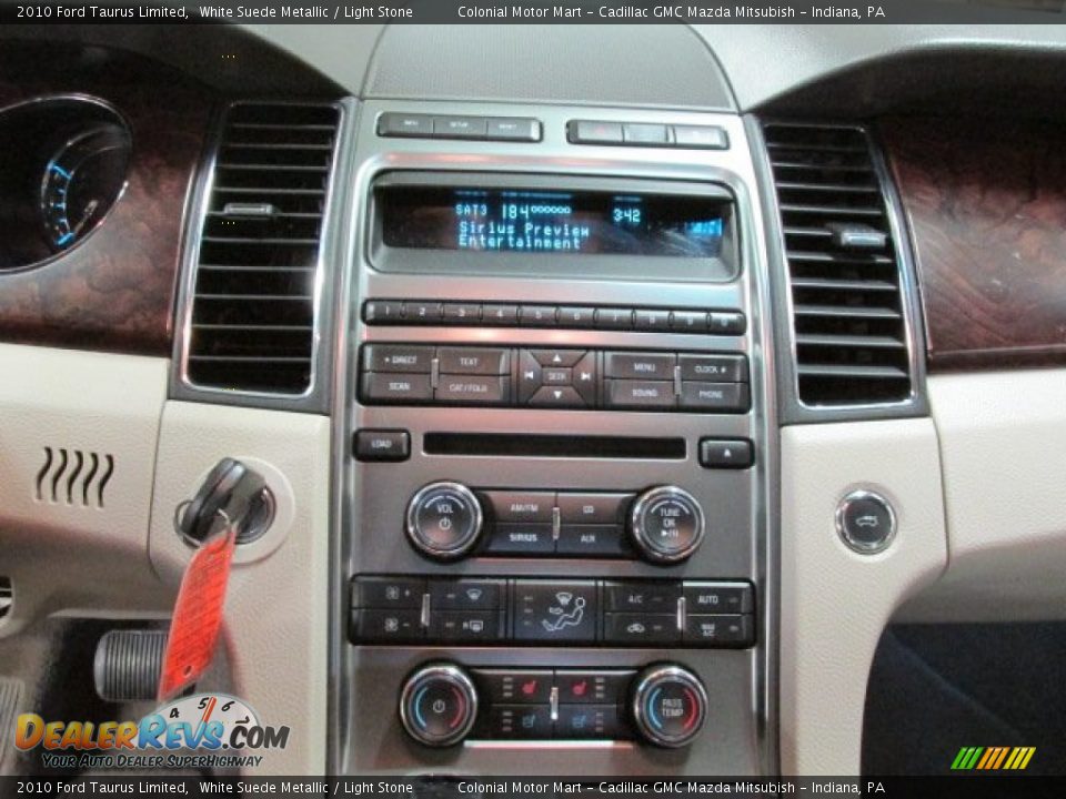 2010 Ford Taurus Limited White Suede Metallic / Light Stone Photo #13
