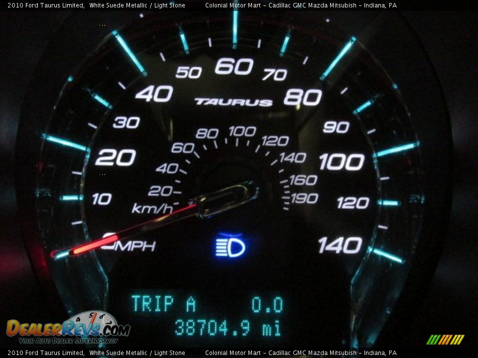 2010 Ford Taurus Limited White Suede Metallic / Light Stone Photo #20