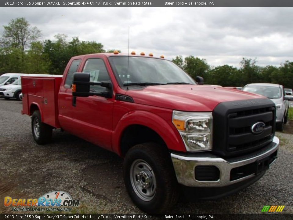 2013 Ford F550 Super Duty XLT SuperCab 4x4 Utility Truck Vermillion Red / Steel Photo #4