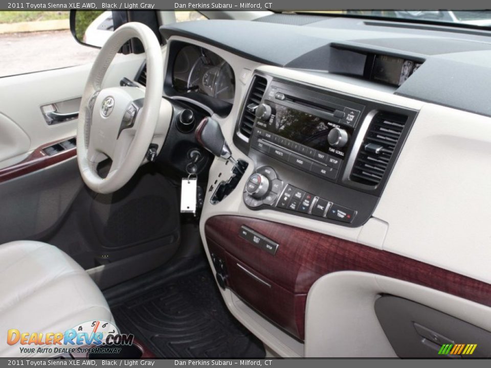 2011 Toyota Sienna XLE AWD Black / Light Gray Photo #9