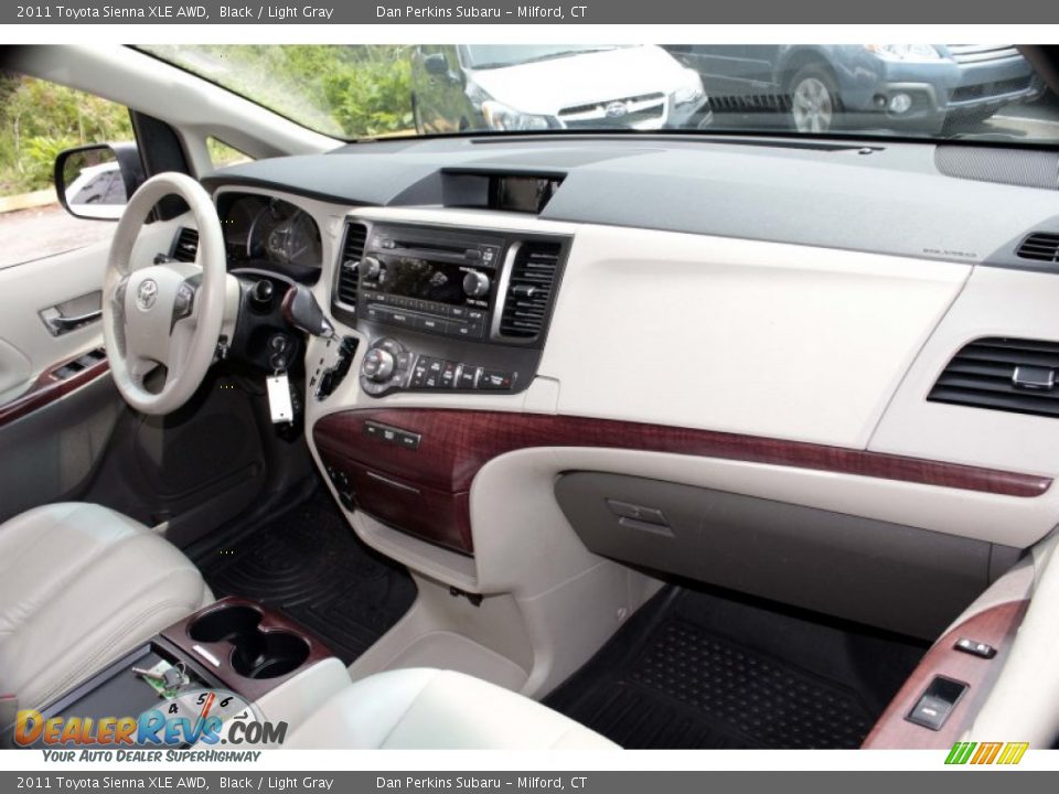 2011 Toyota Sienna XLE AWD Black / Light Gray Photo #13