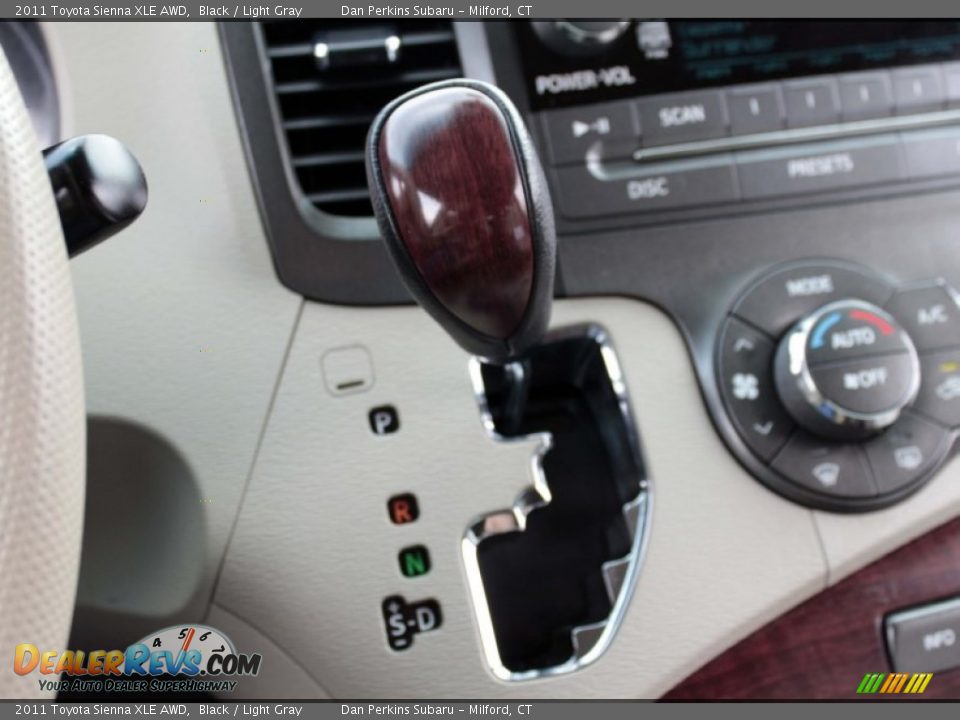 2011 Toyota Sienna XLE AWD Black / Light Gray Photo #16
