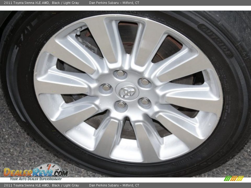 2011 Toyota Sienna XLE AWD Black / Light Gray Photo #20