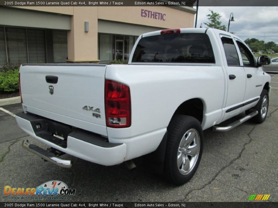 2005 Dodge Ram 1500 Laramie Quad Cab 4x4 Bright White / Taupe Photo #8