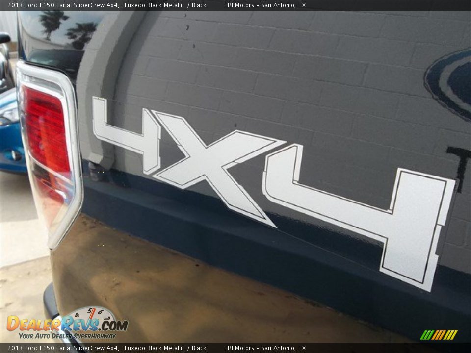 2013 Ford F150 Lariat SuperCrew 4x4 Tuxedo Black Metallic / Black Photo #17