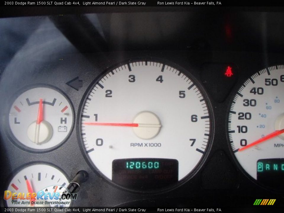2003 Dodge Ram 1500 SLT Quad Cab 4x4 Light Almond Pearl / Dark Slate Gray Photo #19