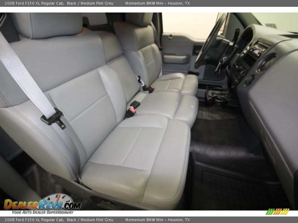 2008 Ford F150 XL Regular Cab Black / Medium Flint Grey Photo #27