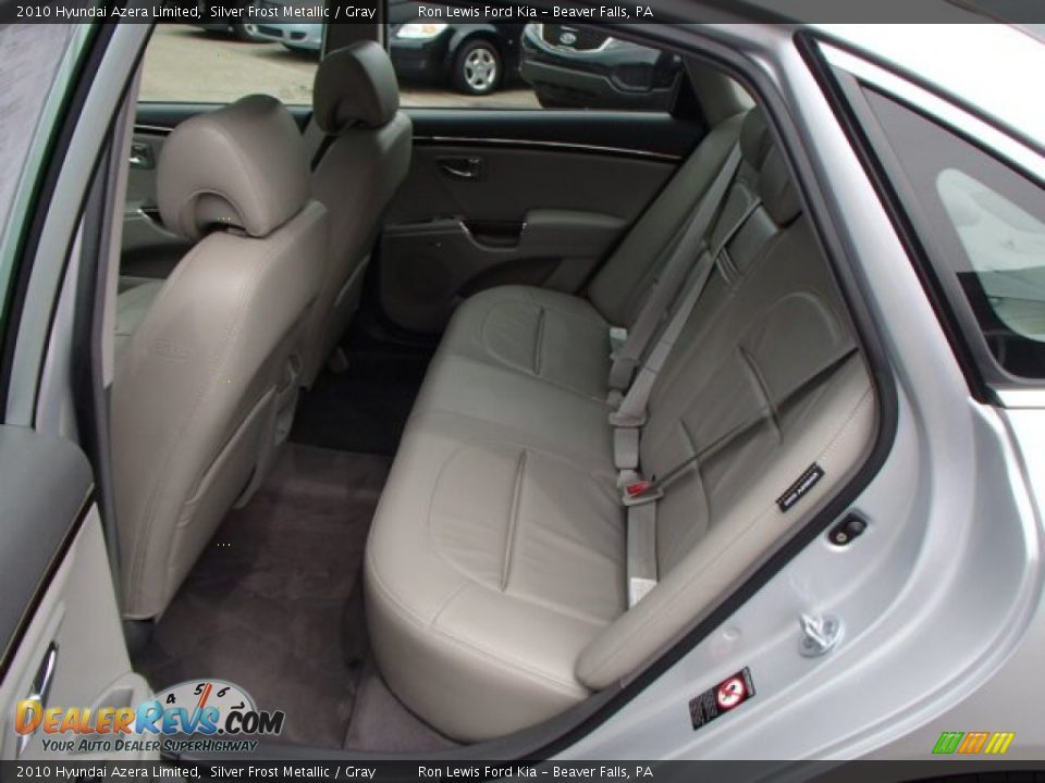 Rear Seat of 2010 Hyundai Azera Limited Photo #13