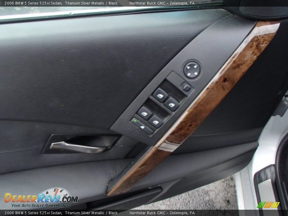 2006 BMW 5 Series 525xi Sedan Titanium Silver Metallic / Black Photo #14