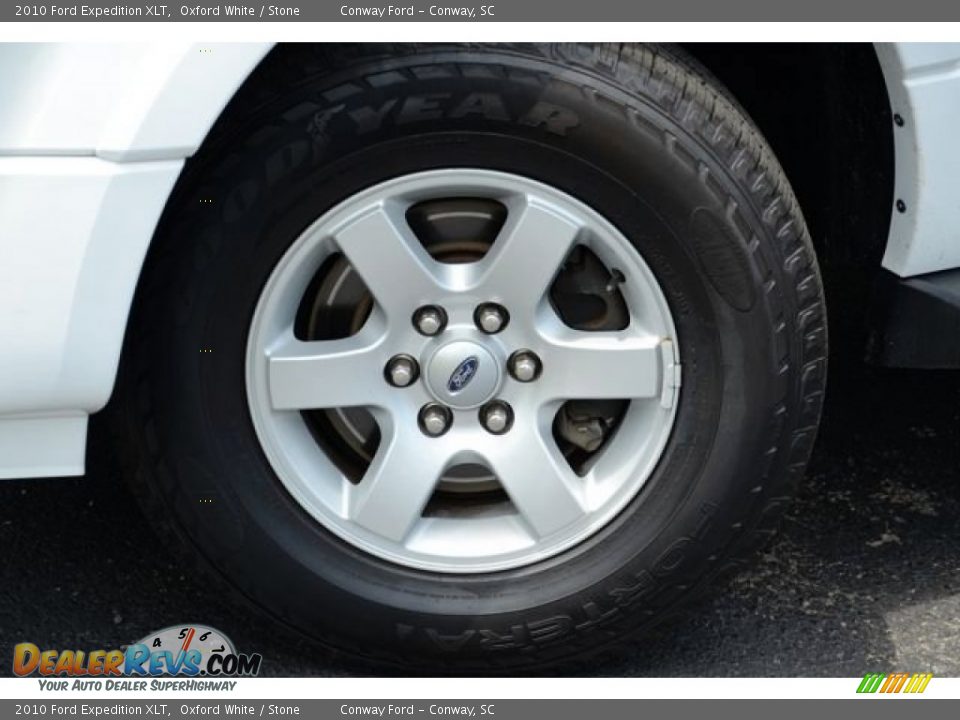 2010 Ford Expedition XLT Wheel Photo #9