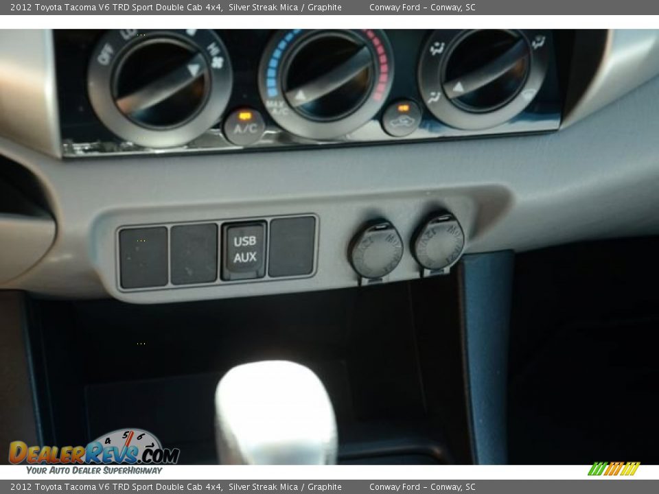 2012 Toyota Tacoma V6 TRD Sport Double Cab 4x4 Silver Streak Mica / Graphite Photo #28