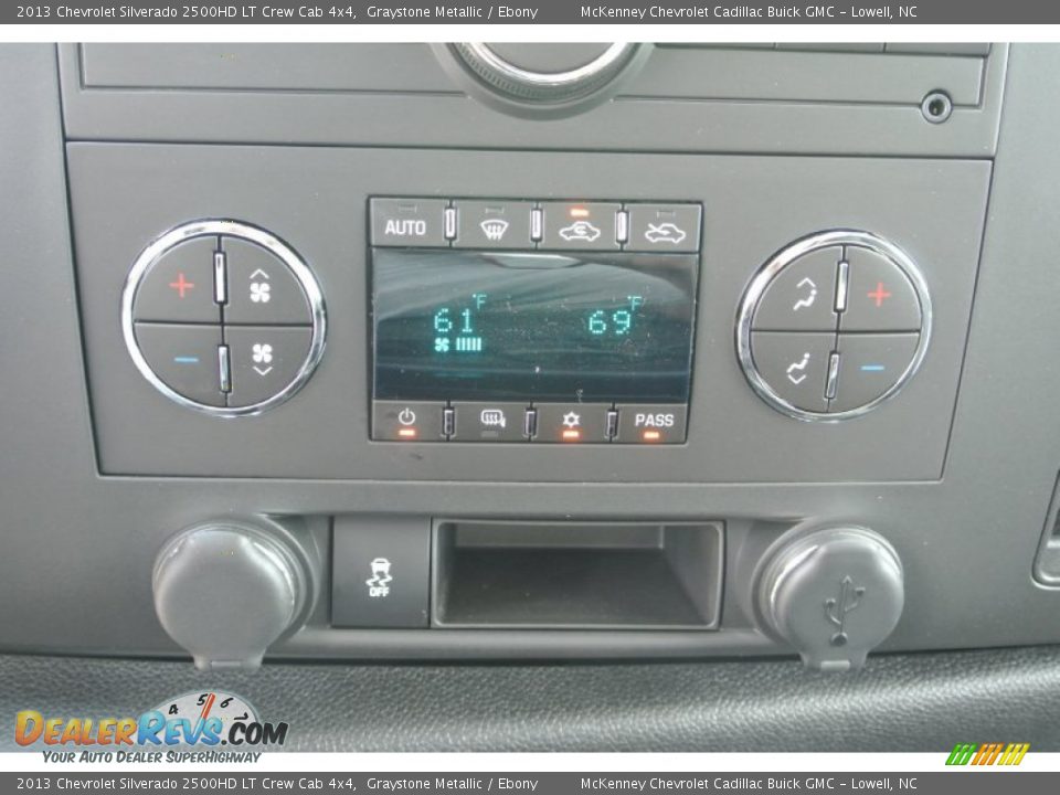 2013 Chevrolet Silverado 2500HD LT Crew Cab 4x4 Graystone Metallic / Ebony Photo #10