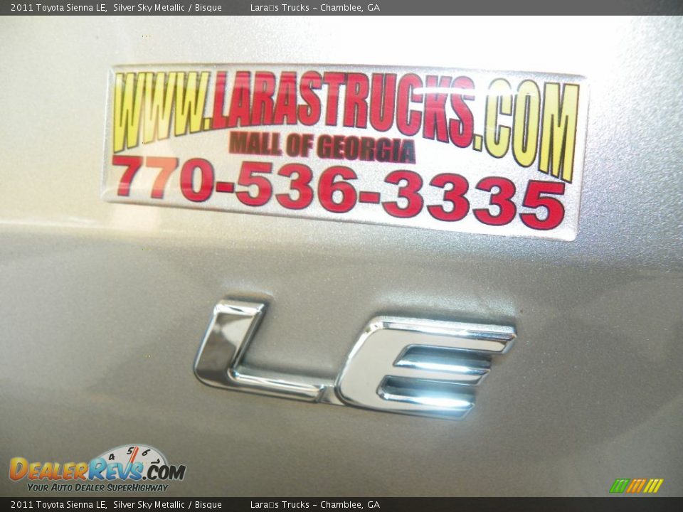 2011 Toyota Sienna LE Silver Sky Metallic / Bisque Photo #7