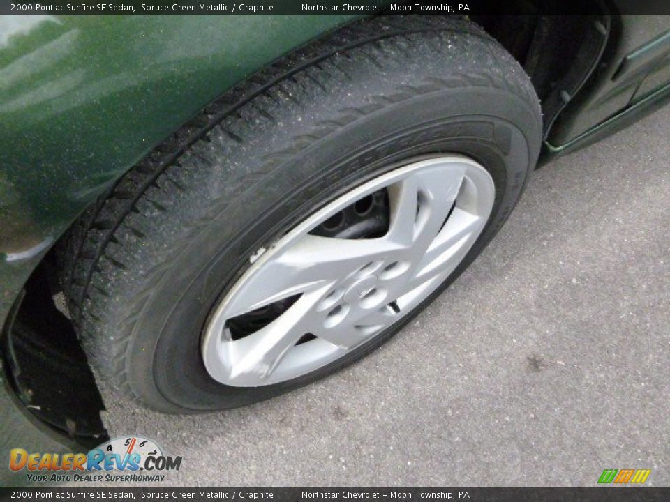 2000 Pontiac Sunfire SE Sedan Spruce Green Metallic / Graphite Photo #6