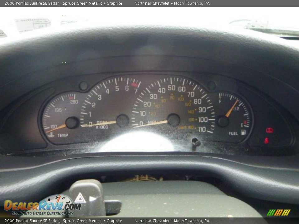 2000 Pontiac Sunfire SE Sedan Gauges Photo #14