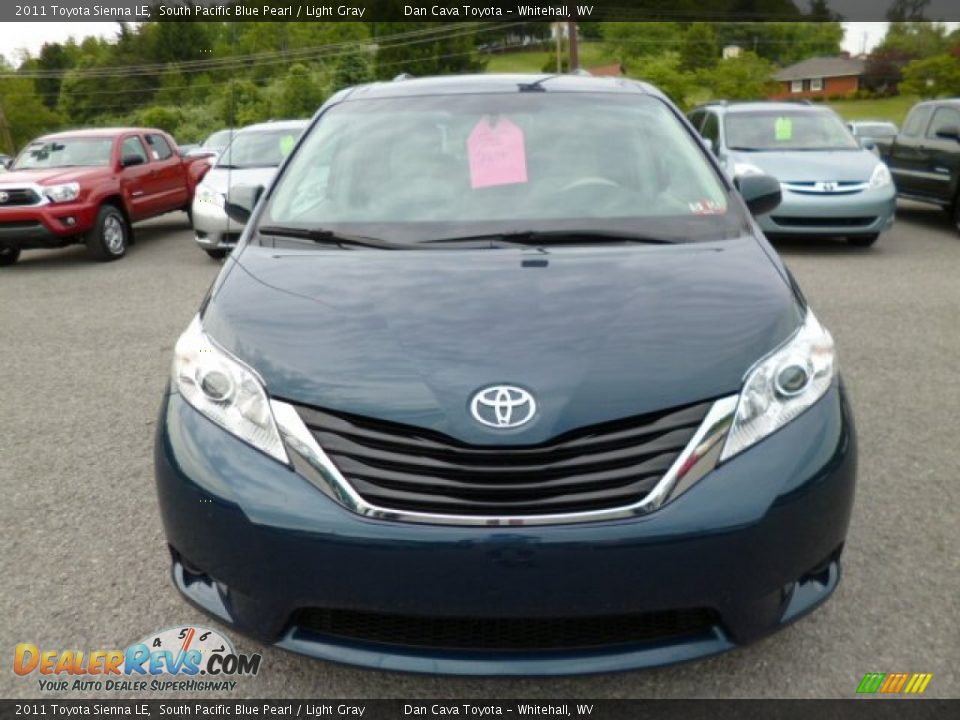 2011 Toyota Sienna LE South Pacific Blue Pearl / Light Gray Photo #2