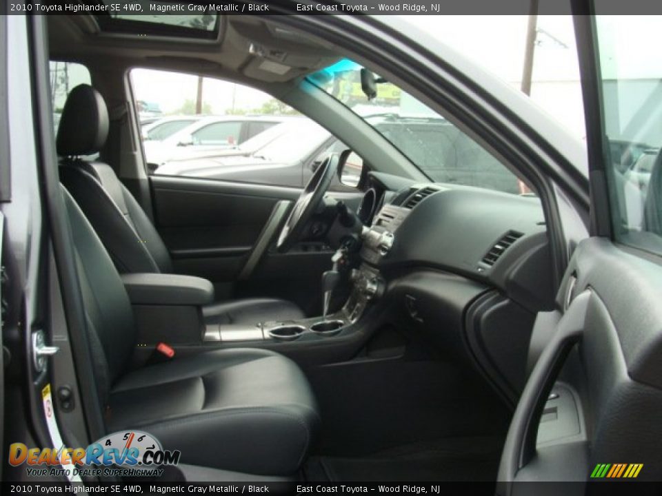 2010 Toyota Highlander SE 4WD Magnetic Gray Metallic / Black Photo #8