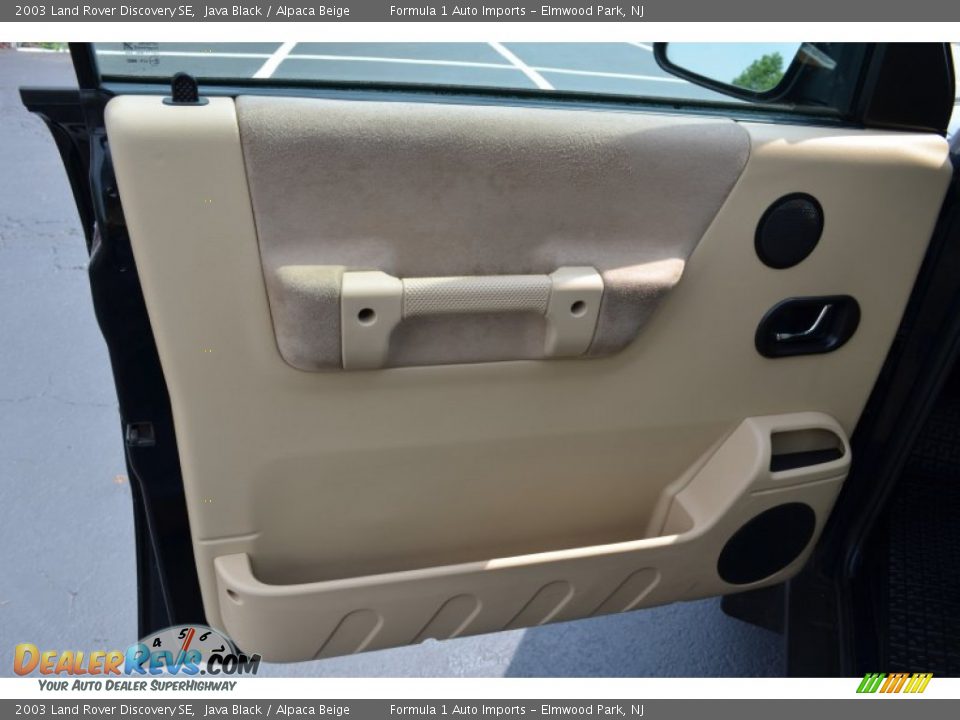 Door Panel of 2003 Land Rover Discovery SE Photo #18
