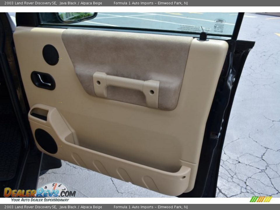 Door Panel of 2003 Land Rover Discovery SE Photo #20