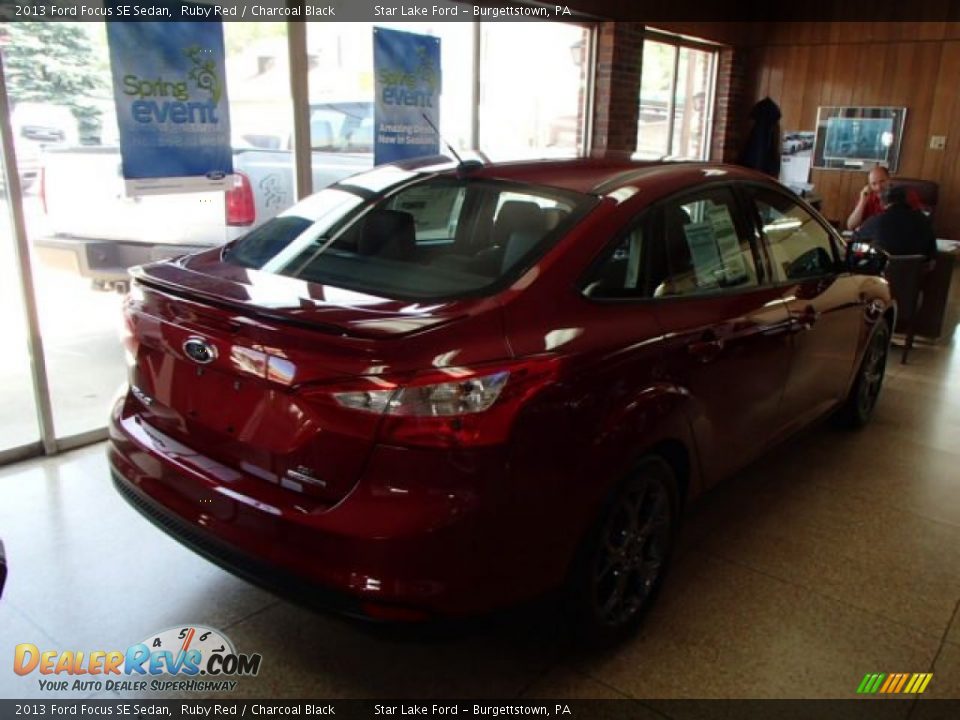 2013 Ford Focus SE Sedan Ruby Red / Charcoal Black Photo #5