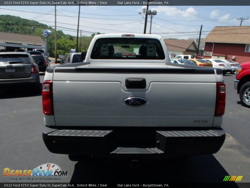 2013 Ford F250 Super Duty XL SuperCab 4x4 Oxford White / Steel Photo #6