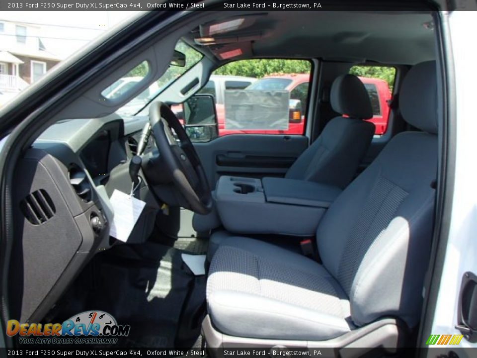 2013 Ford F250 Super Duty XL SuperCab 4x4 Oxford White / Steel Photo #11