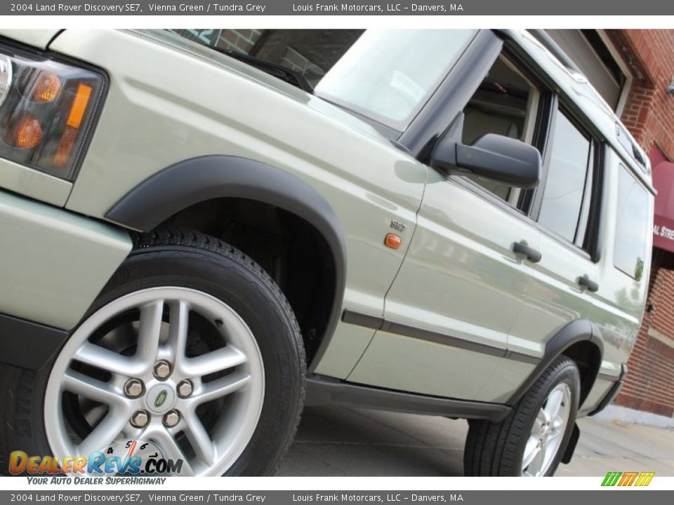 2004 Land Rover Discovery SE7 Vienna Green / Tundra Grey Photo #14