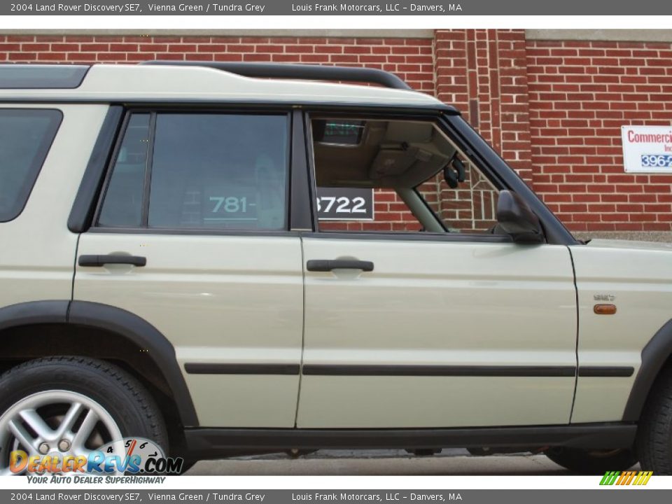 2004 Land Rover Discovery SE7 Vienna Green / Tundra Grey Photo #21