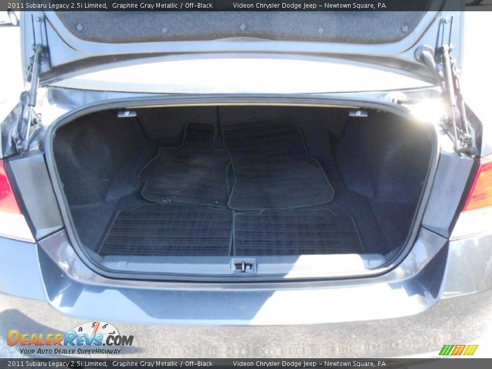 2011 Subaru Legacy 2.5i Limited Graphite Gray Metallic / Off-Black Photo #16