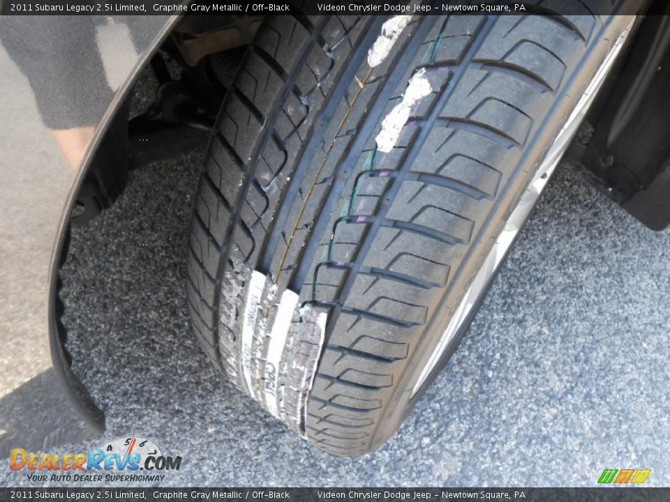 2011 Subaru Legacy 2.5i Limited Graphite Gray Metallic / Off-Black Photo #22