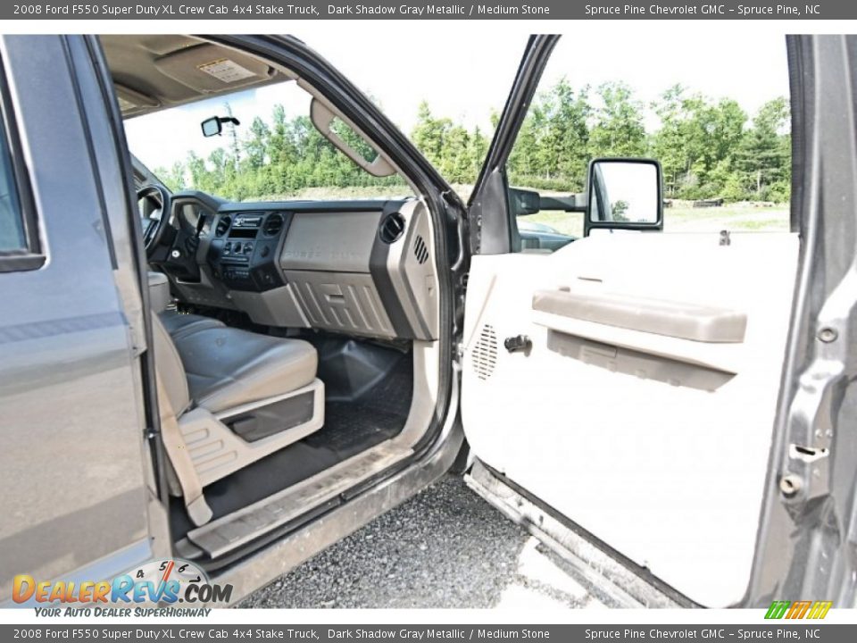 2008 Ford F550 Super Duty XL Crew Cab 4x4 Stake Truck Dark Shadow Gray Metallic / Medium Stone Photo #24