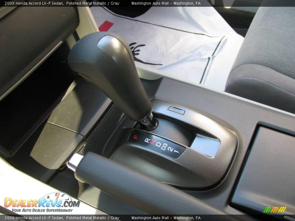 2009 Honda Accord LX-P Sedan Polished Metal Metallic / Gray Photo #15