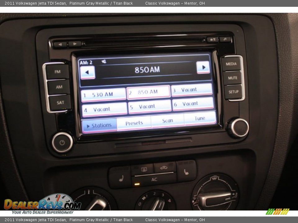 2011 Volkswagen Jetta TDI Sedan Platinum Gray Metallic / Titan Black Photo #10