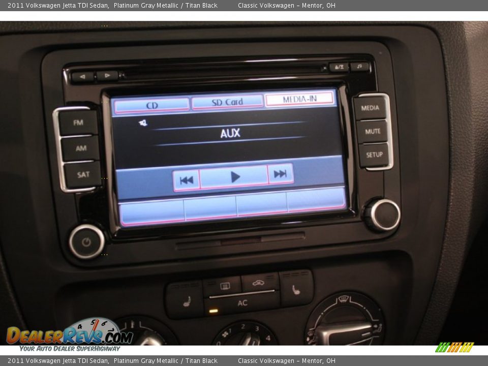 2011 Volkswagen Jetta TDI Sedan Platinum Gray Metallic / Titan Black Photo #13