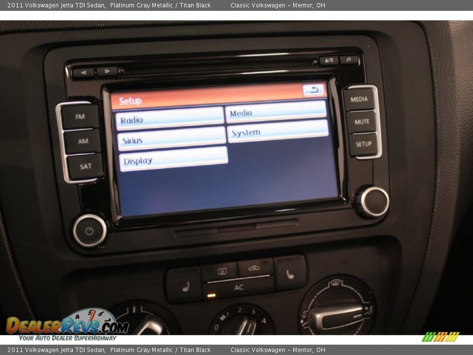 2011 Volkswagen Jetta TDI Sedan Platinum Gray Metallic / Titan Black Photo #14