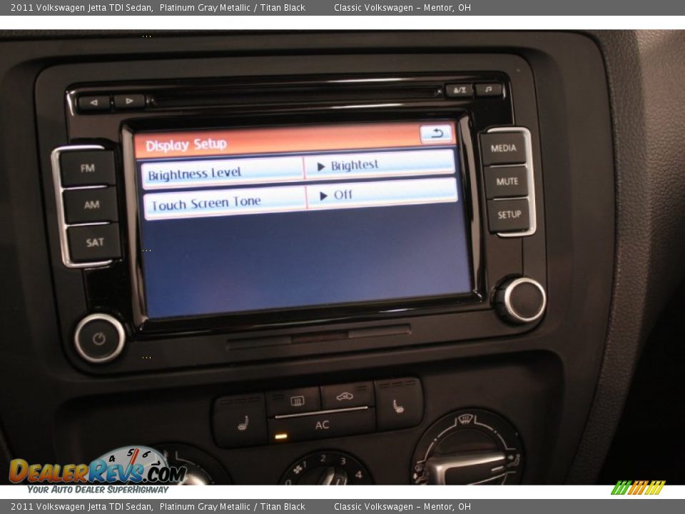 2011 Volkswagen Jetta TDI Sedan Platinum Gray Metallic / Titan Black Photo #17