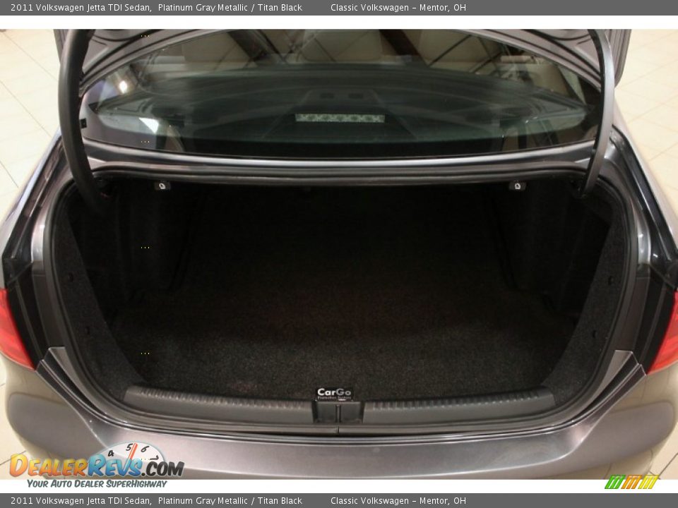 2011 Volkswagen Jetta TDI Sedan Platinum Gray Metallic / Titan Black Photo #26
