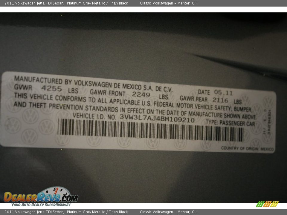 2011 Volkswagen Jetta TDI Sedan Platinum Gray Metallic / Titan Black Photo #29