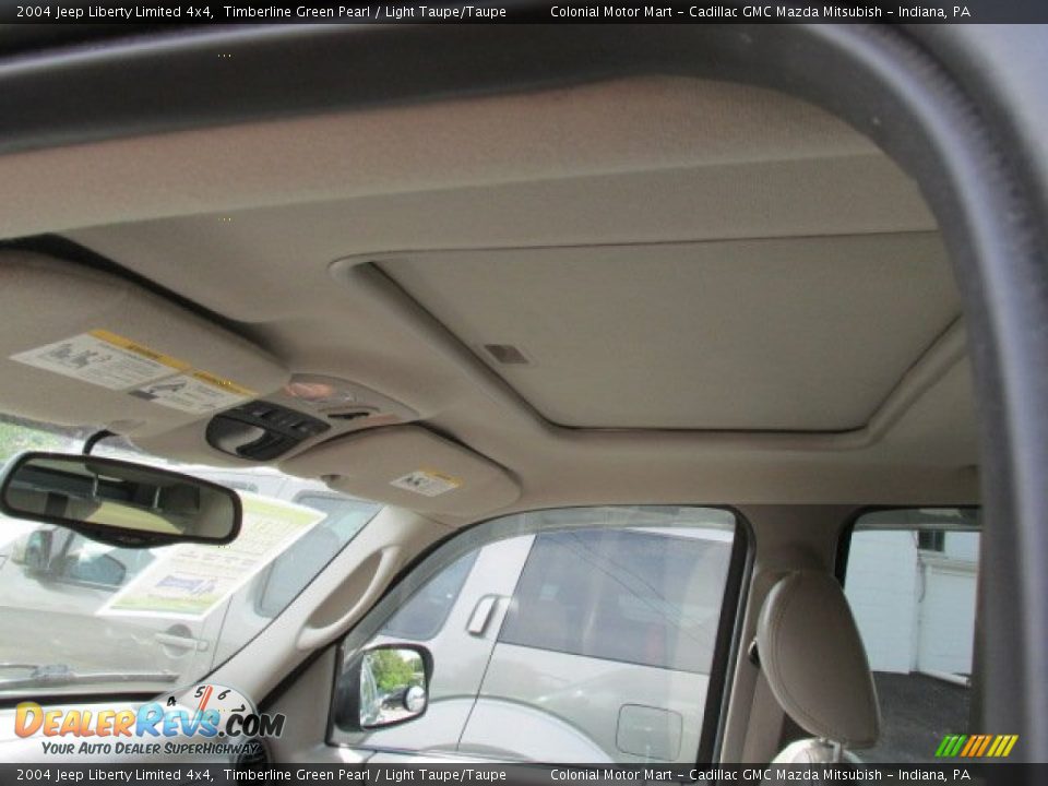 2004 Jeep Liberty Limited 4x4 Timberline Green Pearl / Light Taupe/Taupe Photo #9