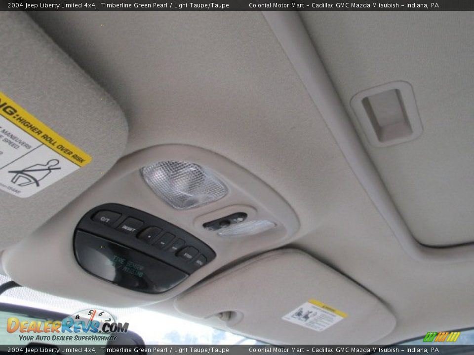 2004 Jeep Liberty Limited 4x4 Timberline Green Pearl / Light Taupe/Taupe Photo #10