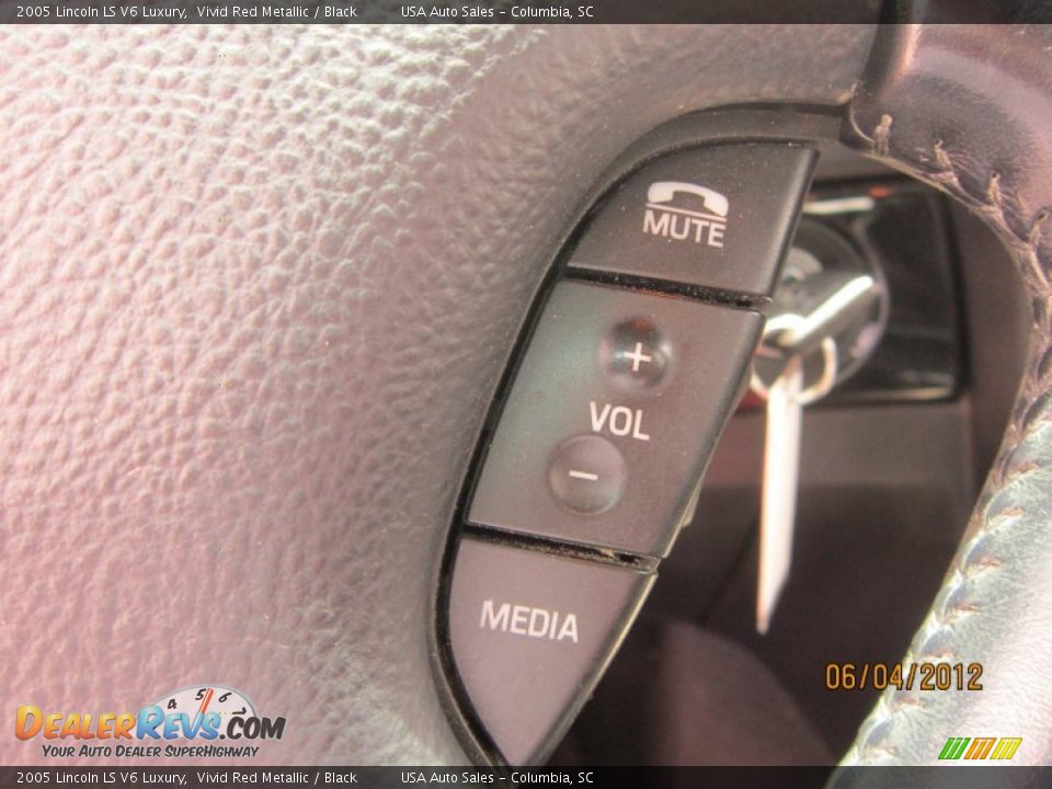 2005 Lincoln LS V6 Luxury Vivid Red Metallic / Black Photo #27