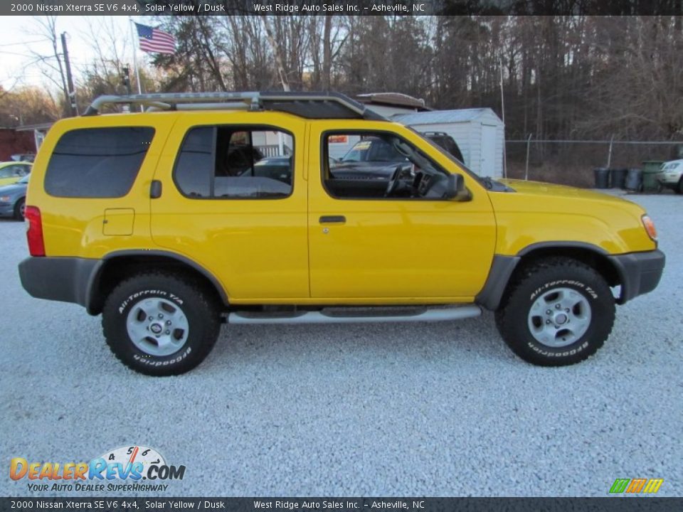 2000 Nissan Xterra SE V6 4x4 Solar Yellow / Dusk Photo #3
